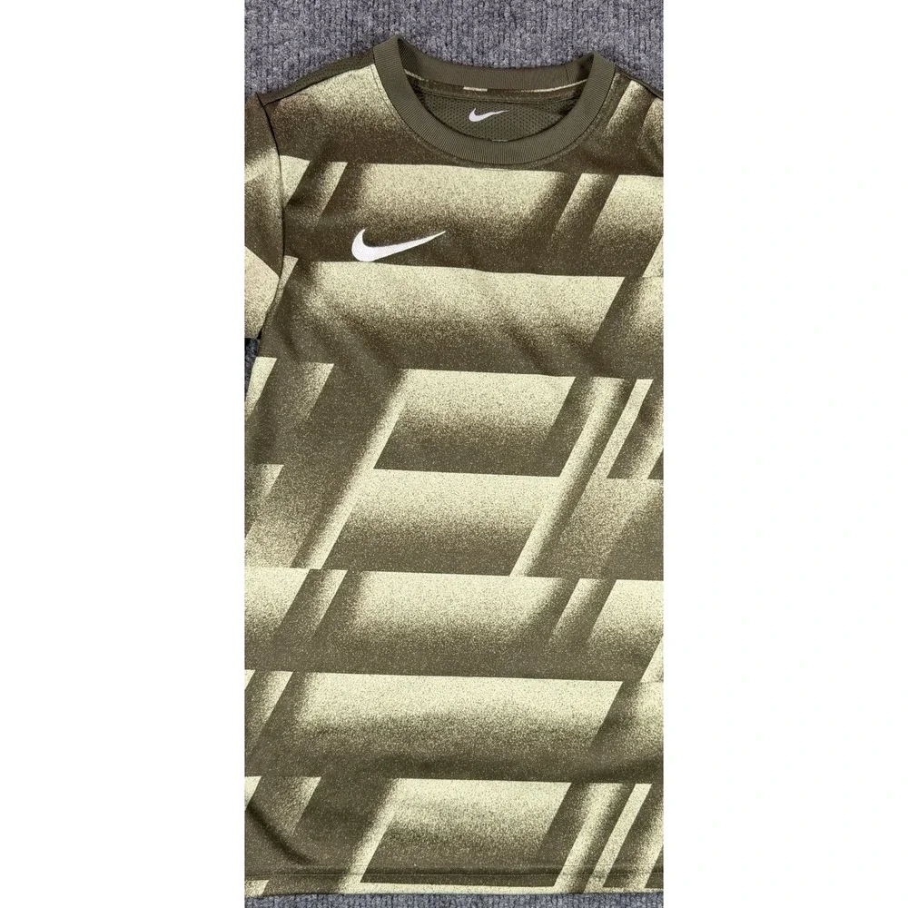 Nike FC Dri Fit Libero Top Medium Olive Geometric Camo Youth Small 8-9